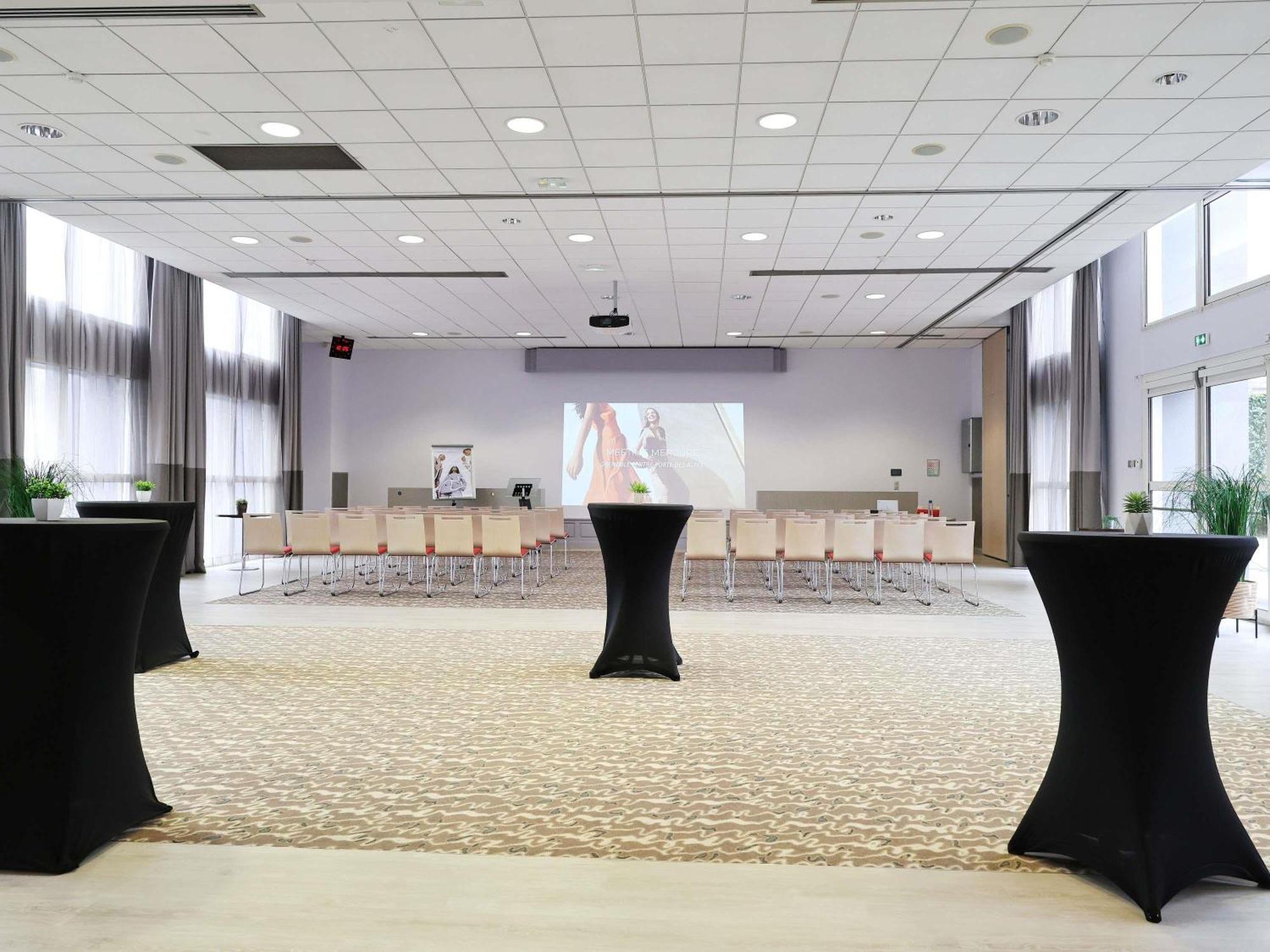 Mercure Grenoble Centre Porte Des Alpes Eksteriør bilde