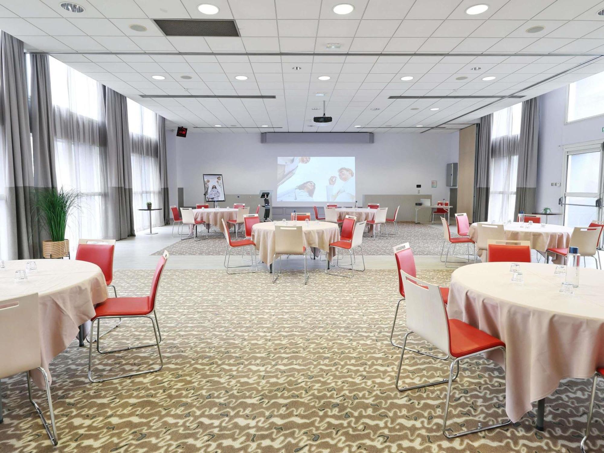 Mercure Grenoble Centre Porte Des Alpes Eksteriør bilde